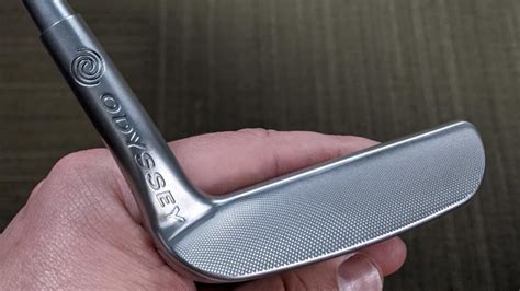 The story behind the highly unusual putter Phil .